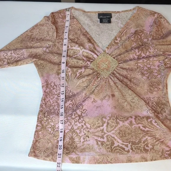 No Boundaries True Y2K Flare Sleeve Top - Picture 6 of 7